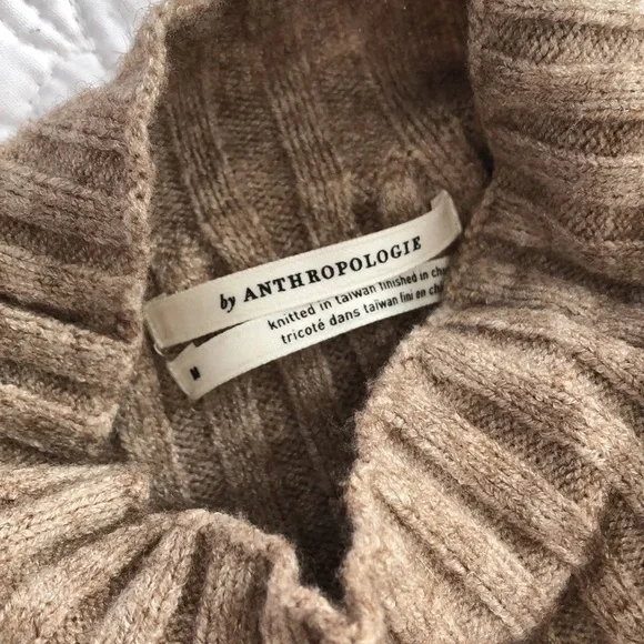 By Anthropologie Sweater - Picture 7 of 10